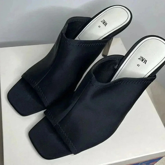 Zara Black Open Toe Heeled Mules - Picture 4 of 8